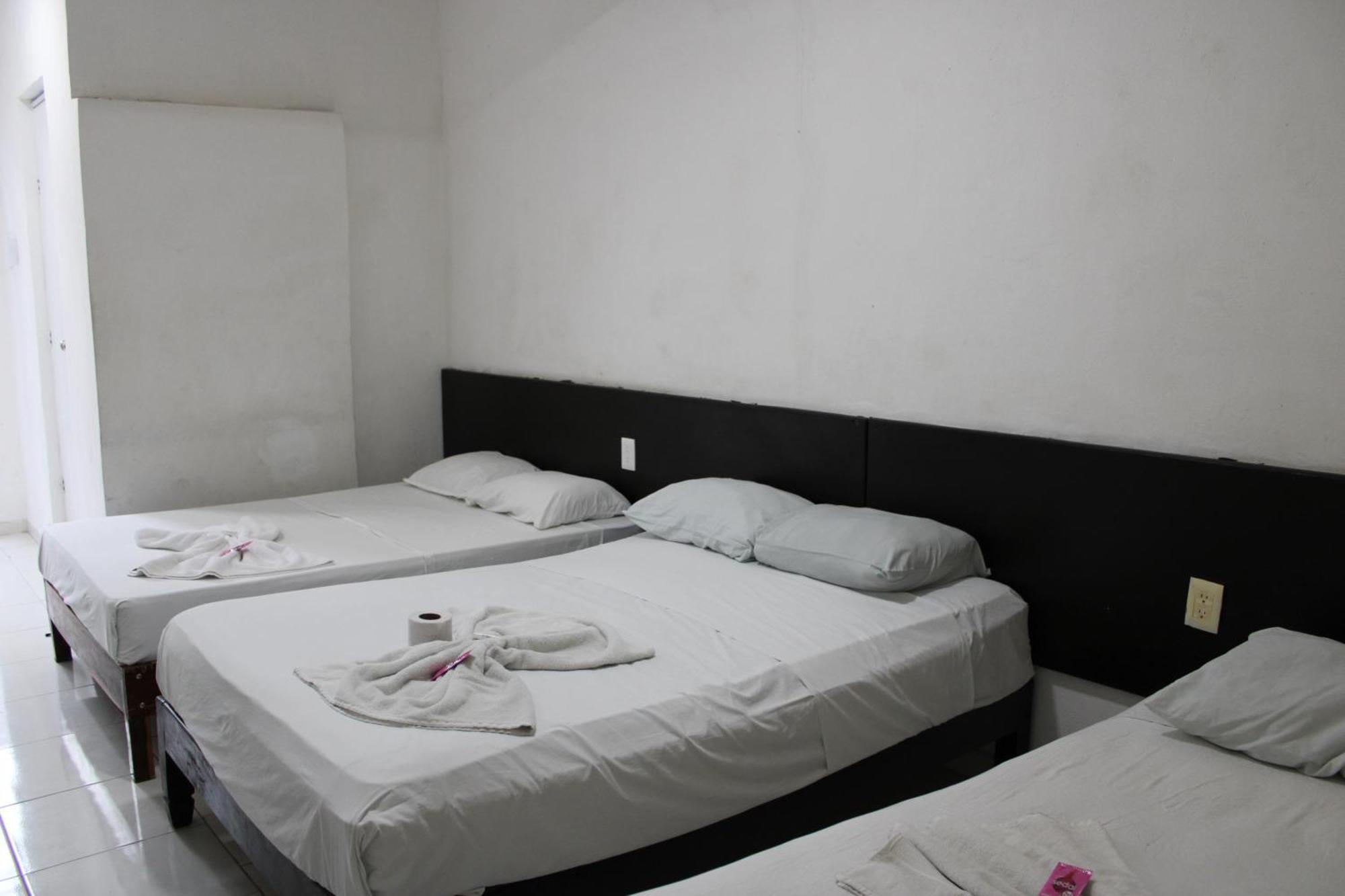 Oyo Hotel Colibri Chetumal Exteriör bild