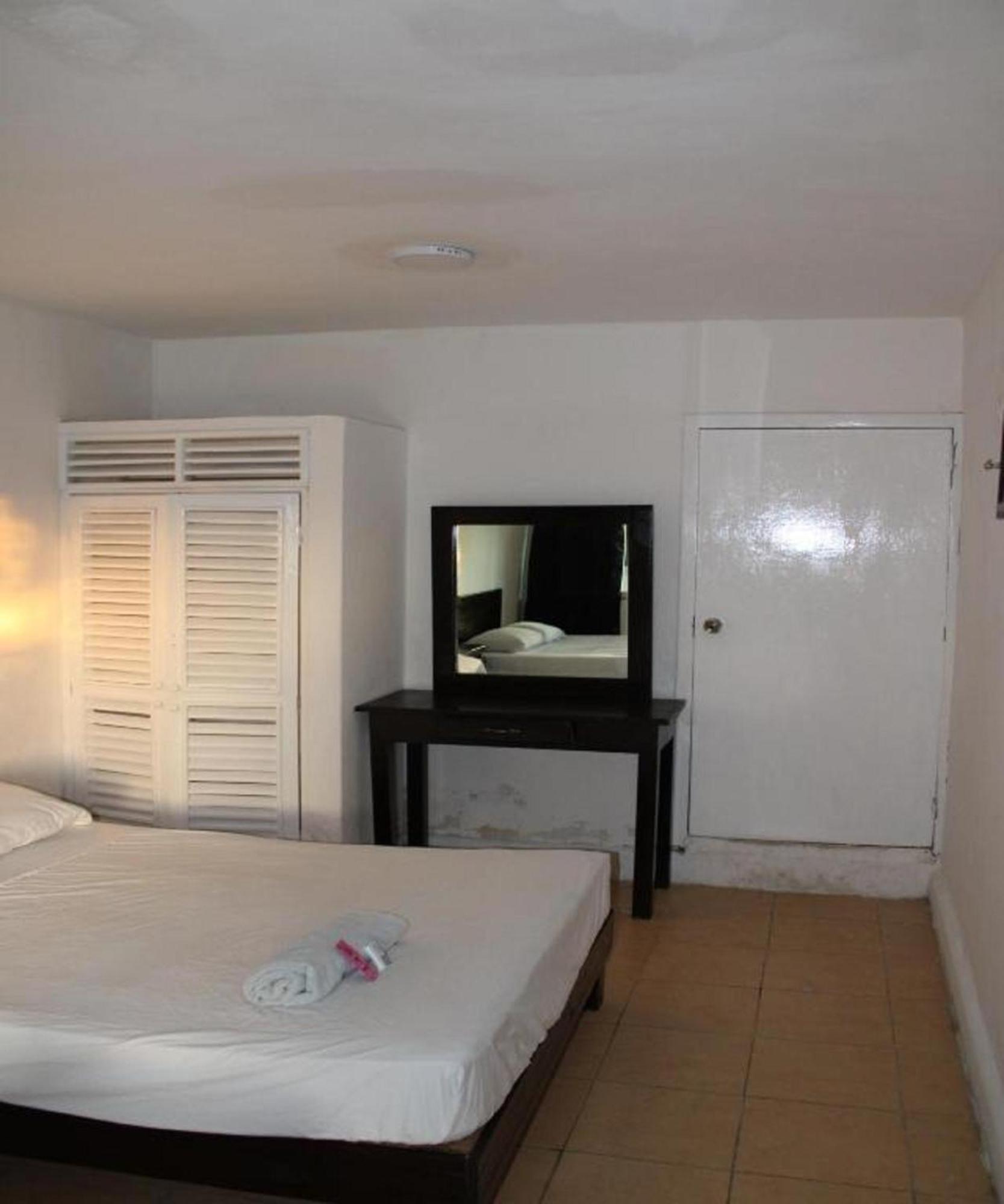 Oyo Hotel Colibri Chetumal Exteriör bild